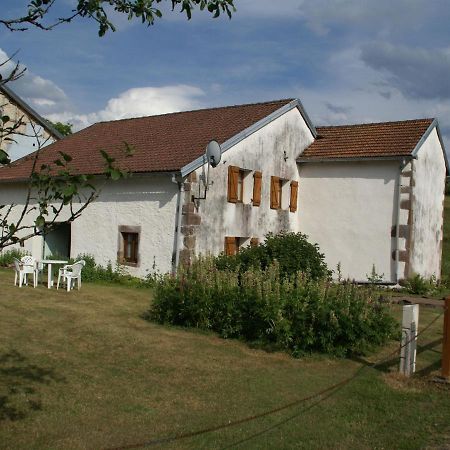 Spacious Holiday Home Near The Forest Esmoulieres Exteriér fotografie